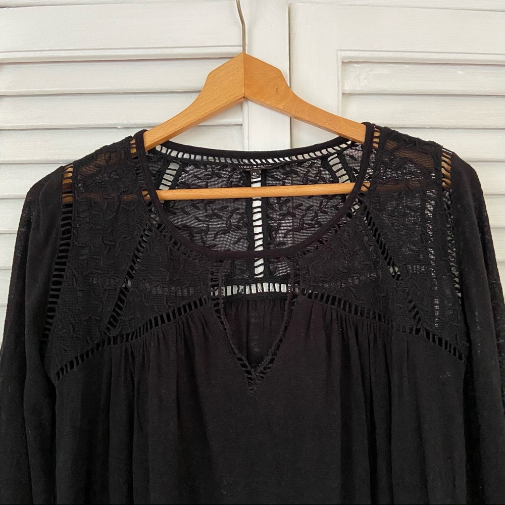 {Lucky Brand} Black Long Sleeve Shirt with Flare Sleeves and Lace Design - M - Picture 4 of 6
